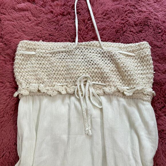 Absolutely gorgeous white crochet halter dress - Picture 6 of 8